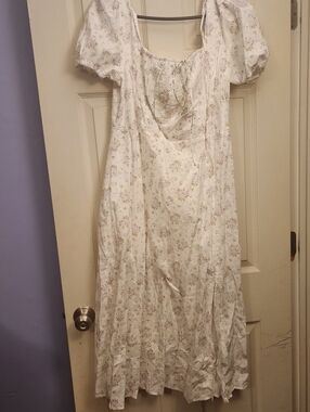 Lulu's White Floral Puff-Sleeve Maxi Dress